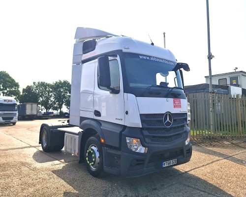 2018 (68) MERCEDES ACTROS 1843 (CHOICE OF 2)